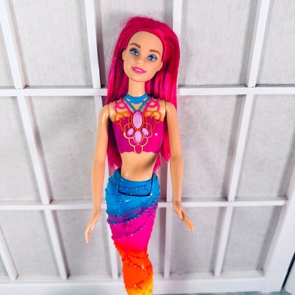 Barbie Mermaid Rainbow Doll - Picture 7 of 7